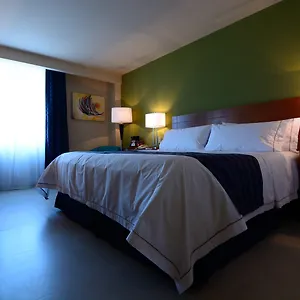 holiday-inn-express-cabo-san-lucas.cabosanlucashotelsmexico.com/